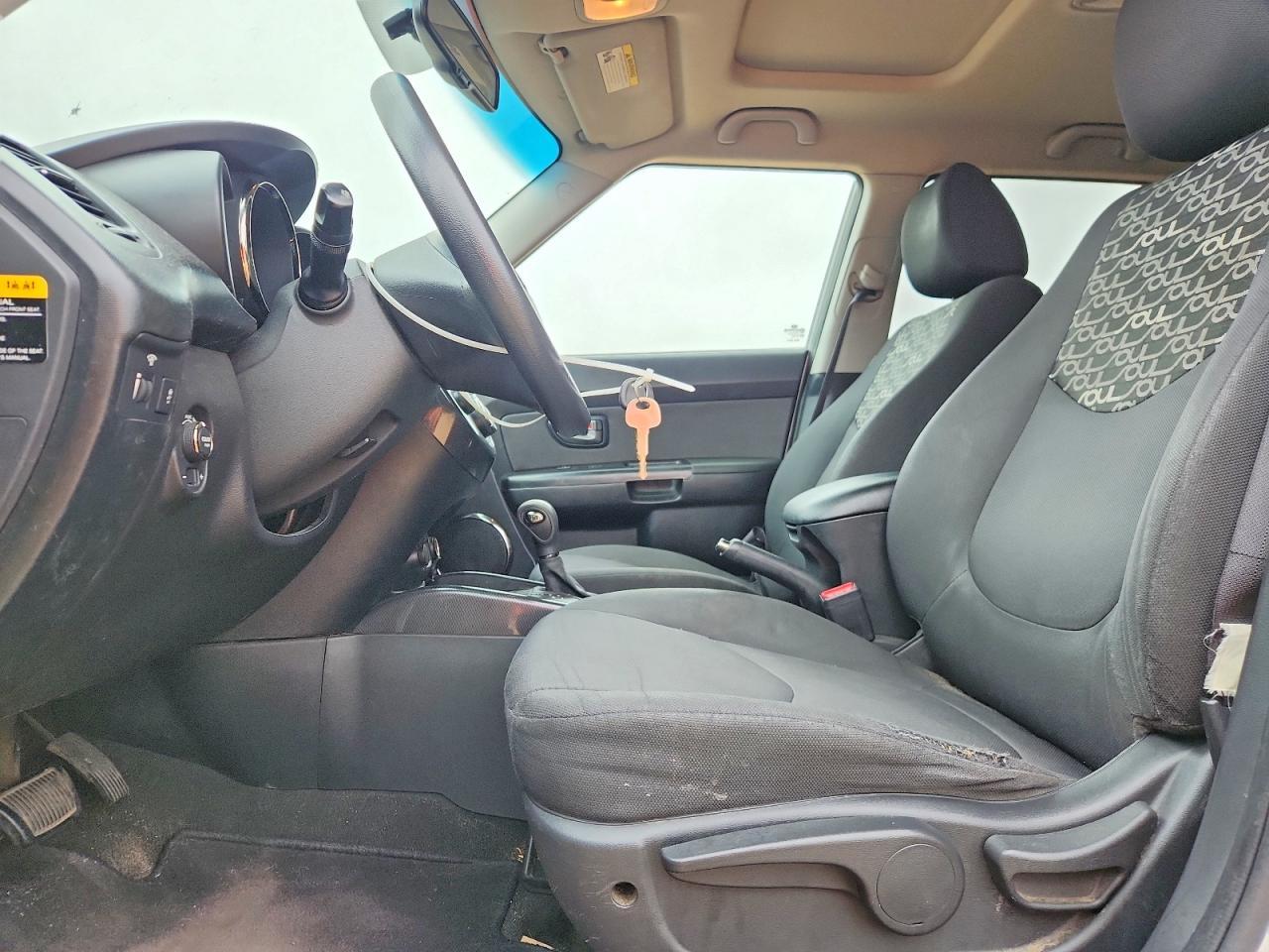 2011 Kia Soul + - Фото 7