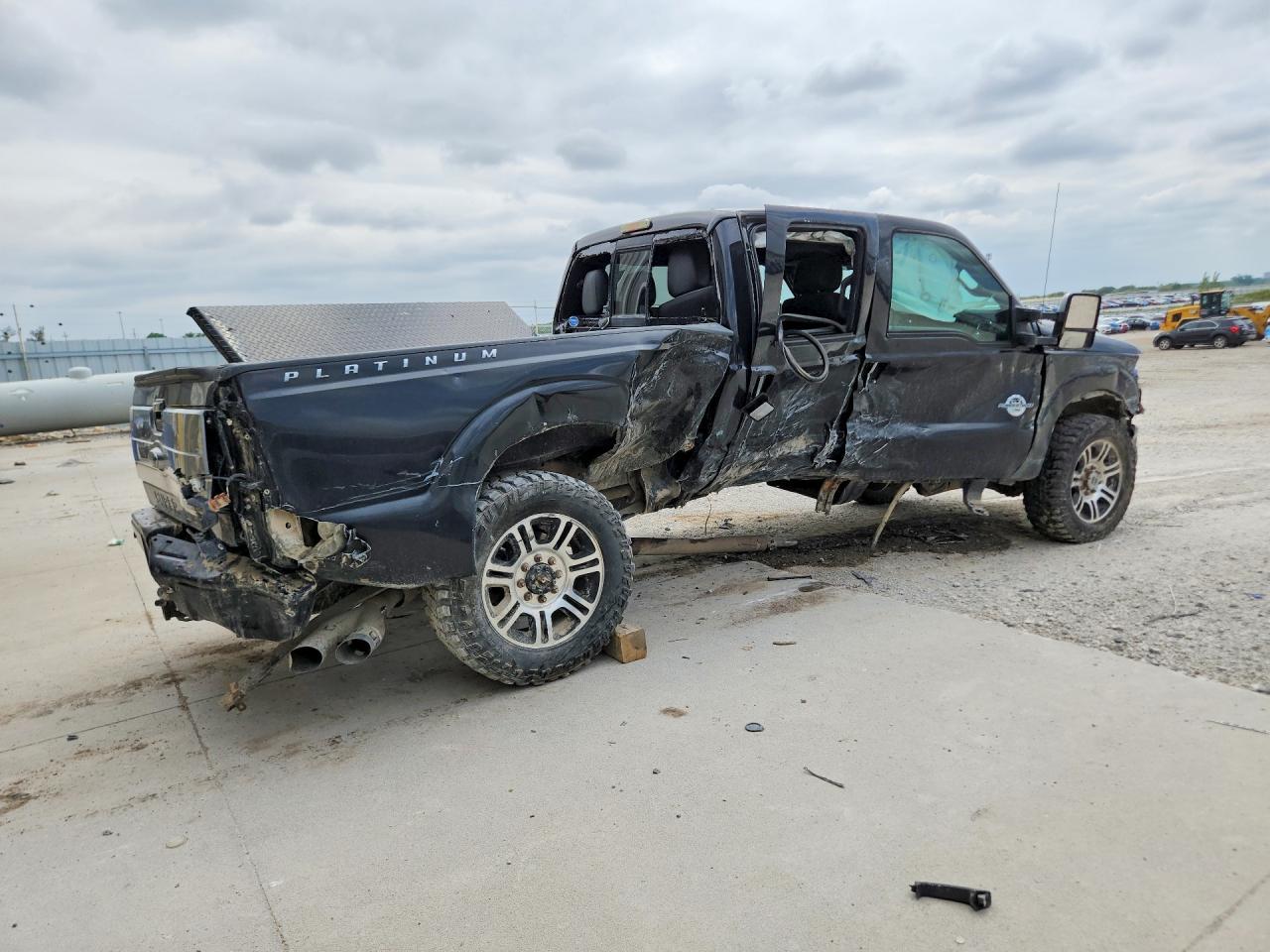2014 Ford F250 Super Duty - Image 3
