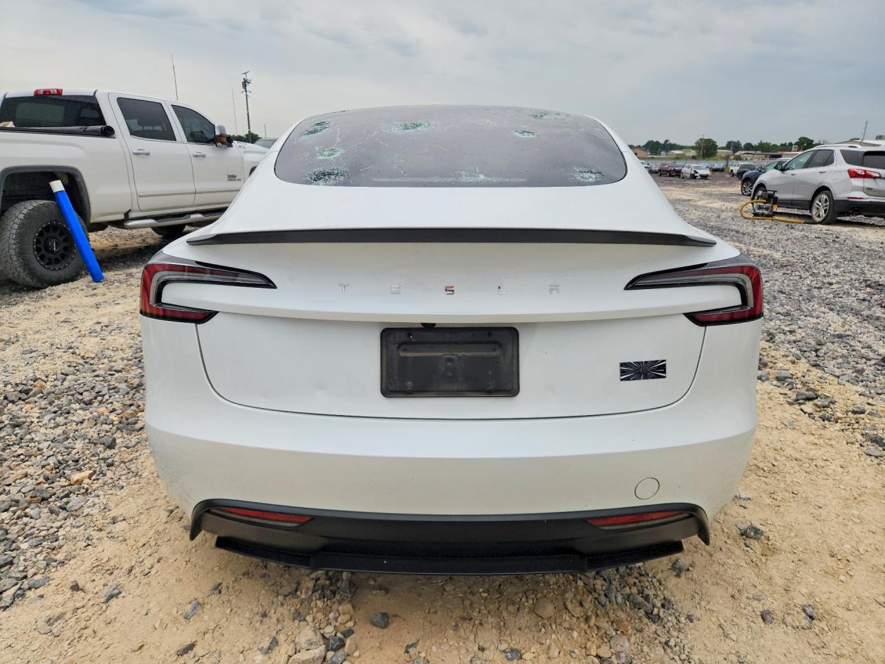 2024 Tesla Model 3 - Фото 6