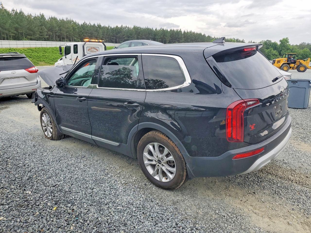 2020 Kia Telluride Lx - Image 2