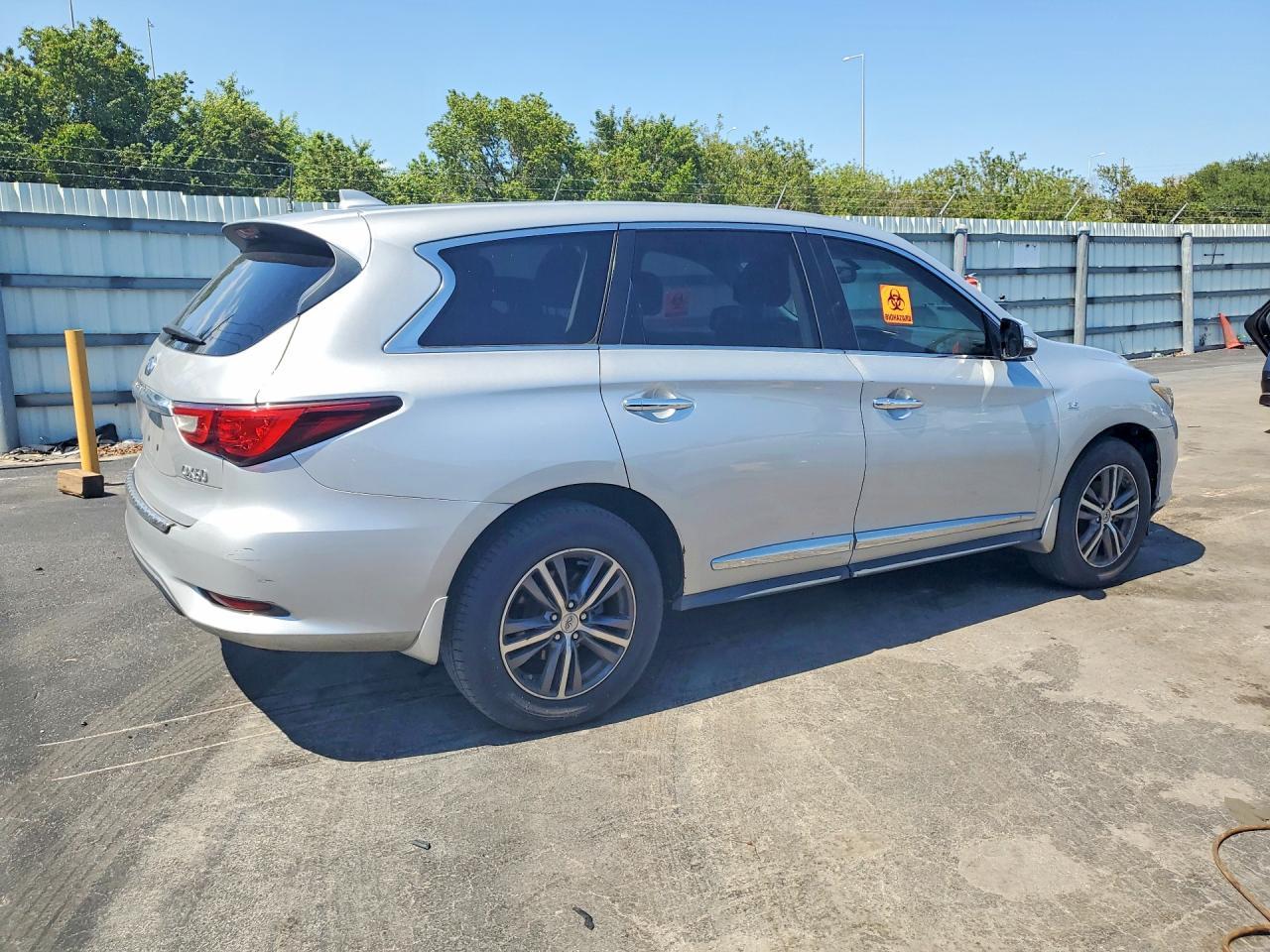 2017 Infiniti Qx60 Base - Фото 3