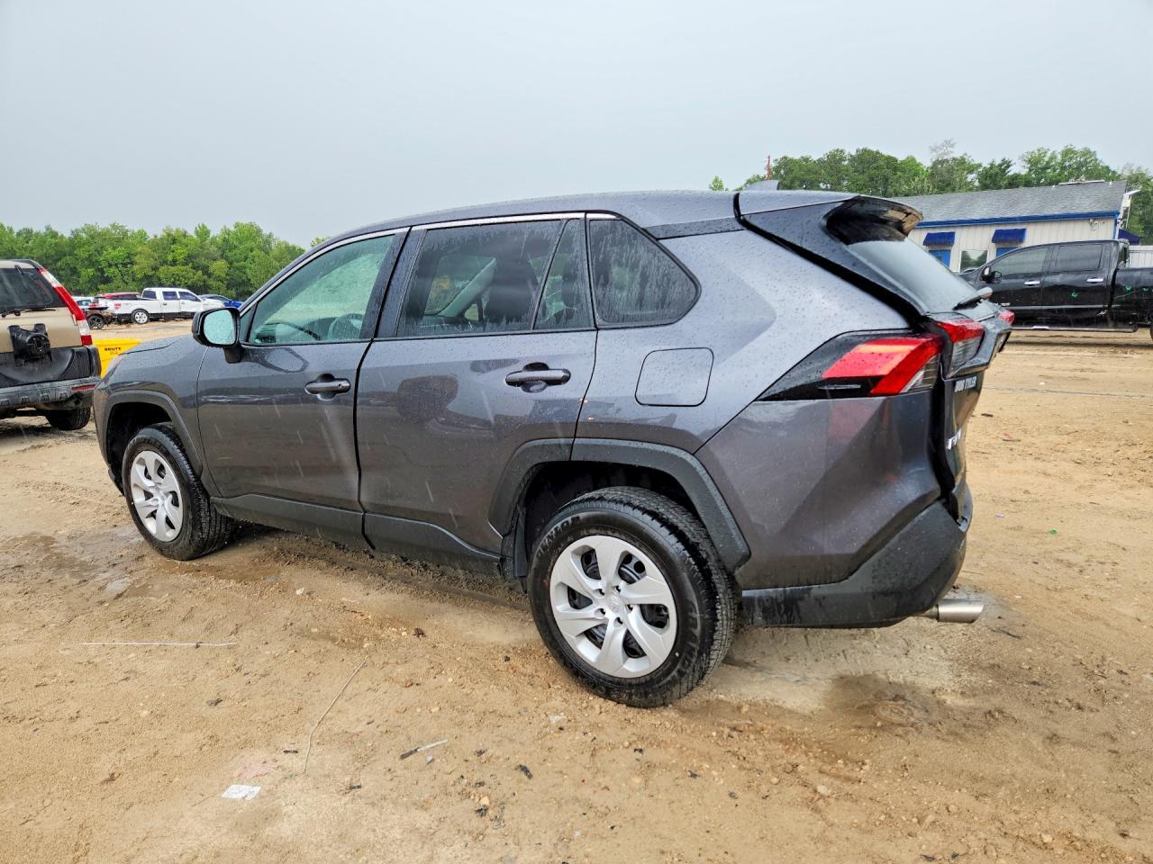 2025 Toyota Rav4 Le - Image 2
