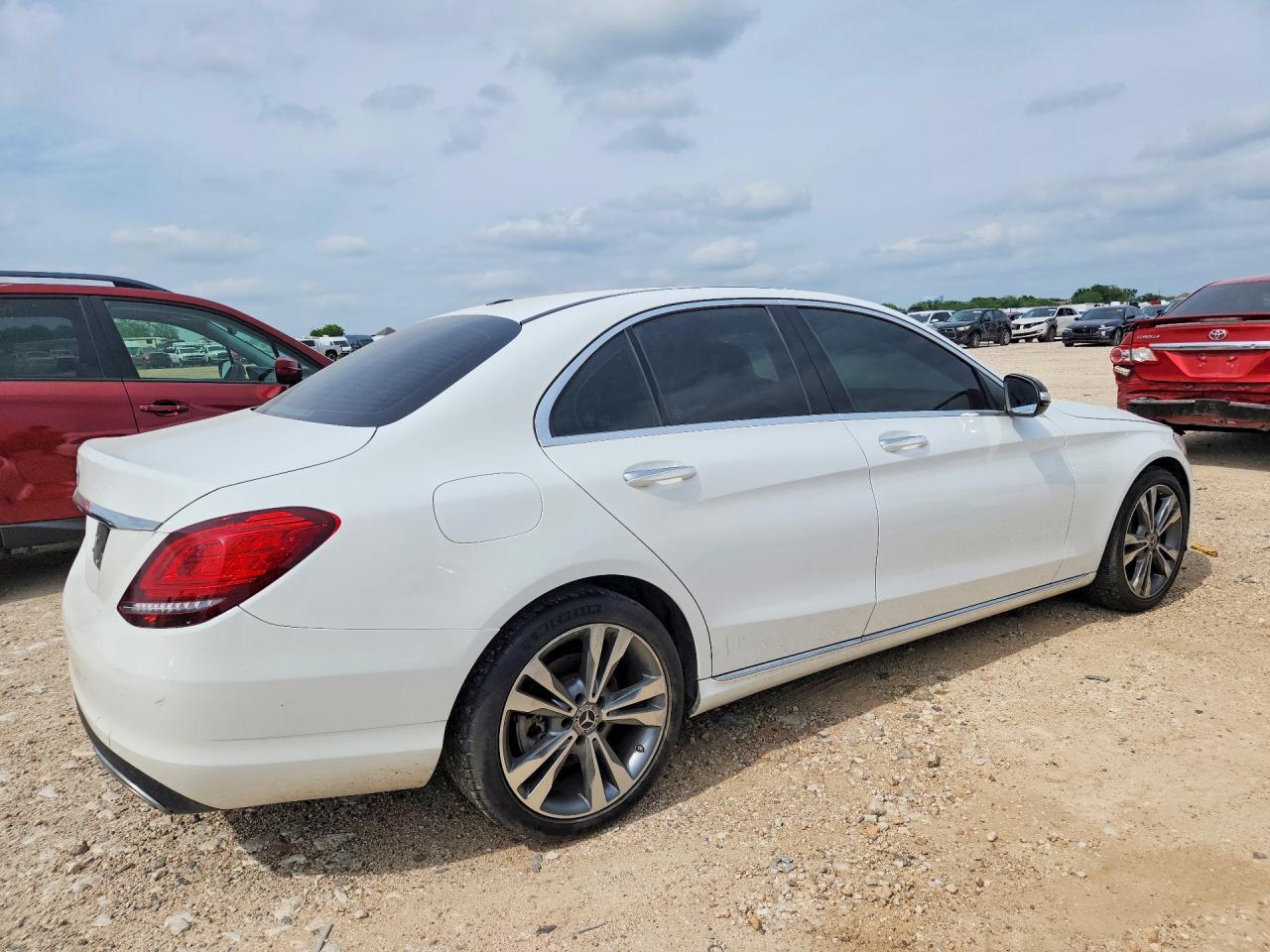 2019 Mercedes-Benz C 300 - Image 3