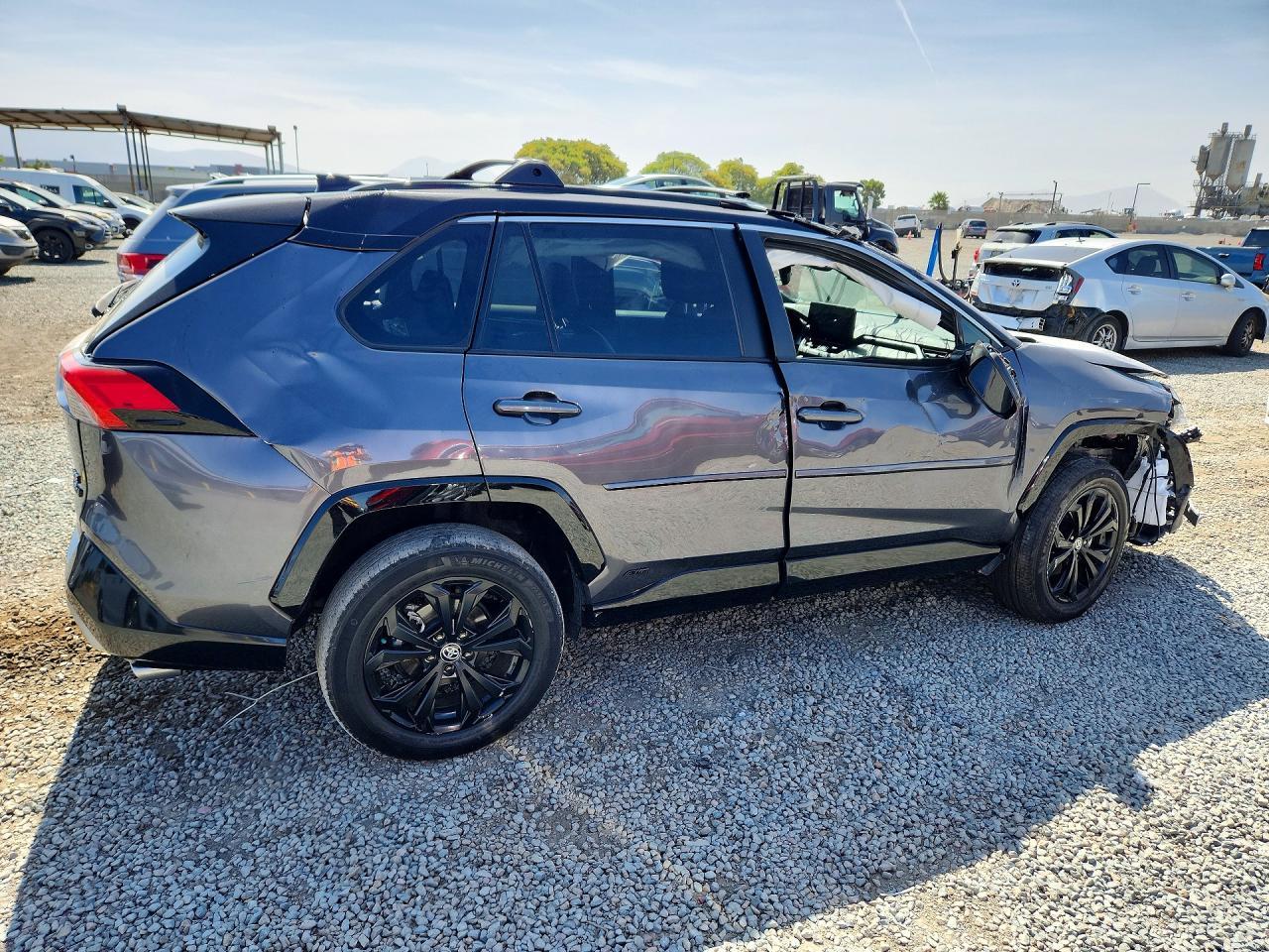 2024 Toyota Rav4 Xse - Фото 3