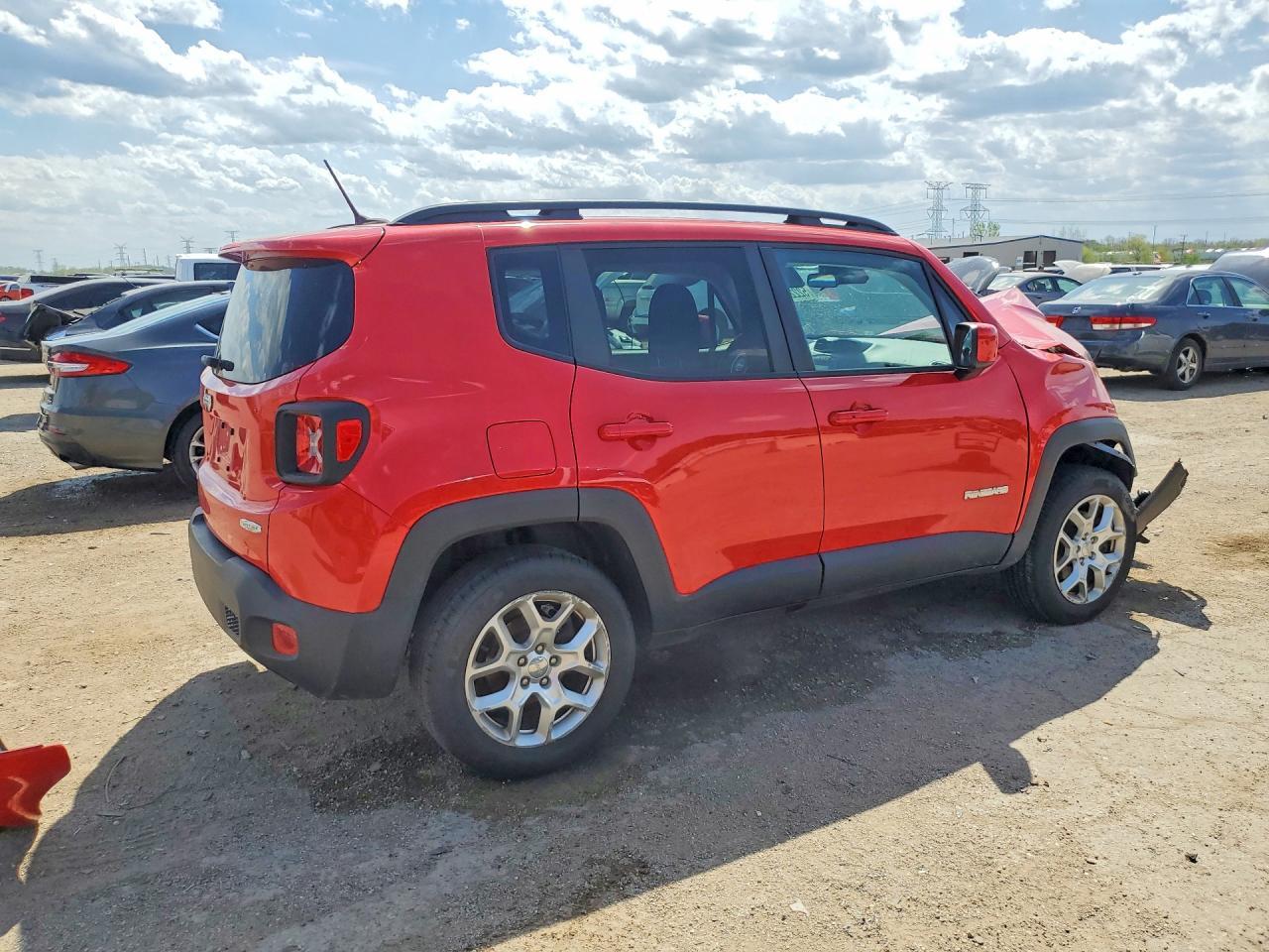 2016 Jeep Renegade Latitude - Фото 3