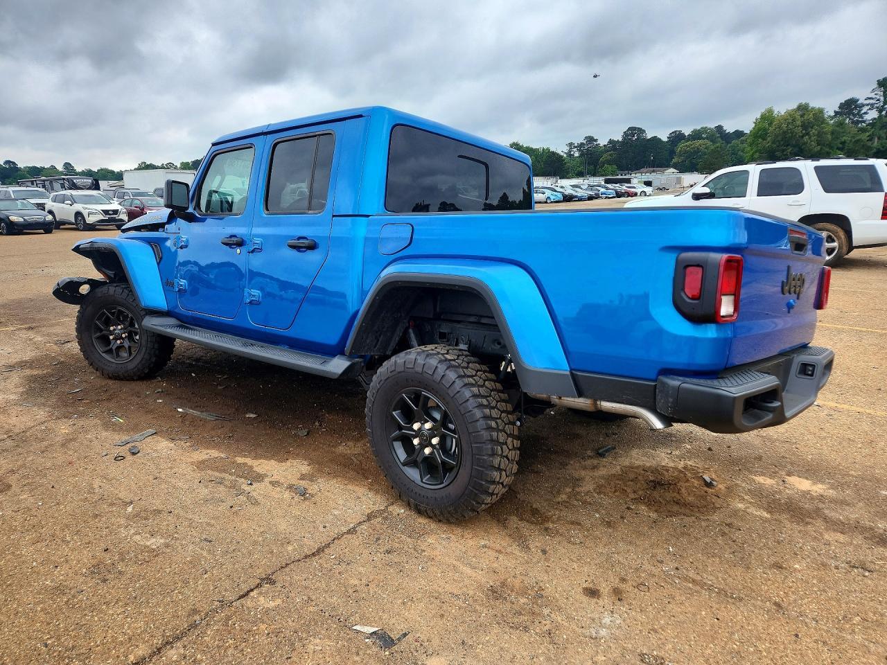 2025 Jeep Gladiator Sport - Фото 2