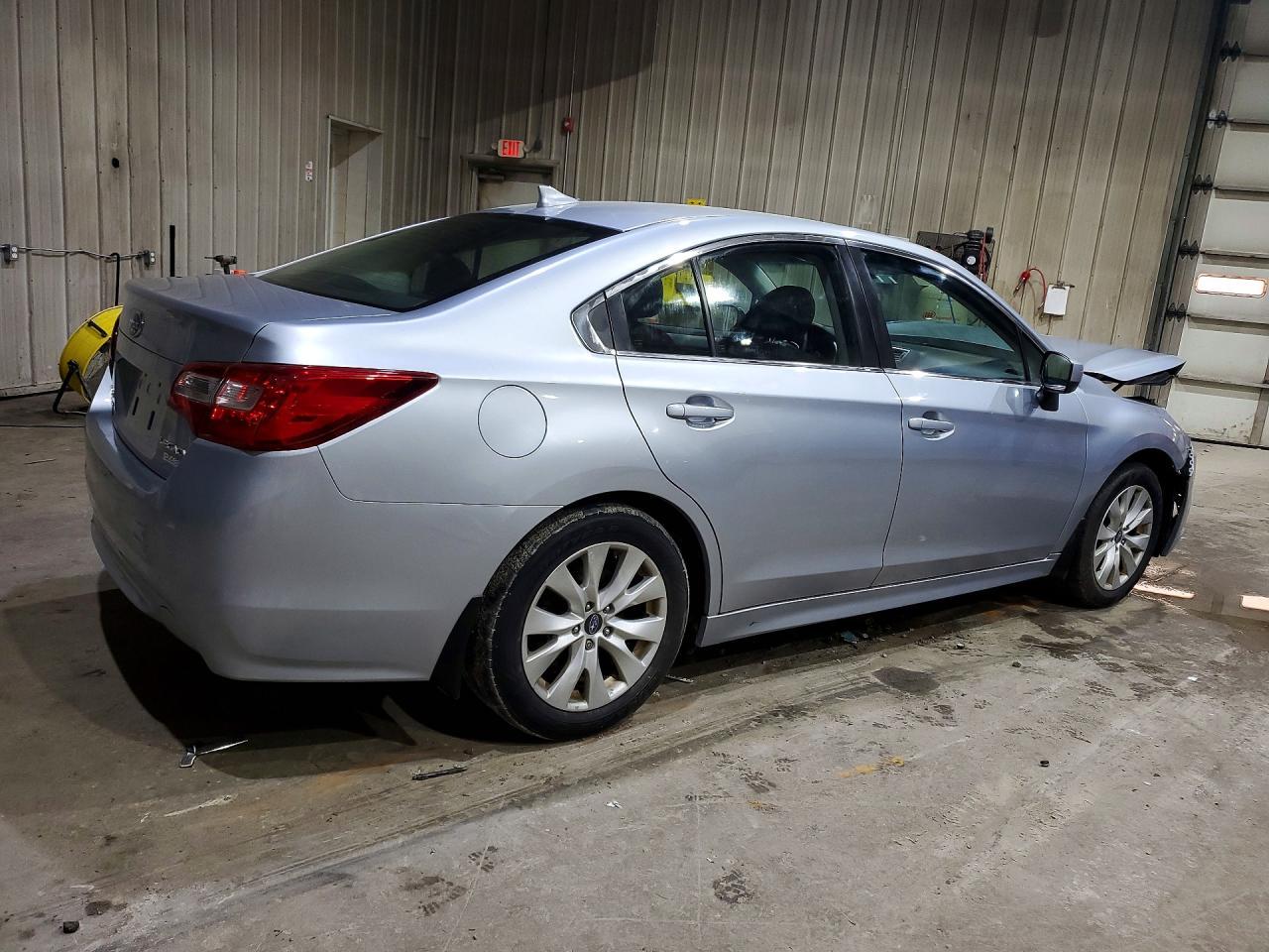 2017 Subaru Legacy 2.5I Premium - Image 3