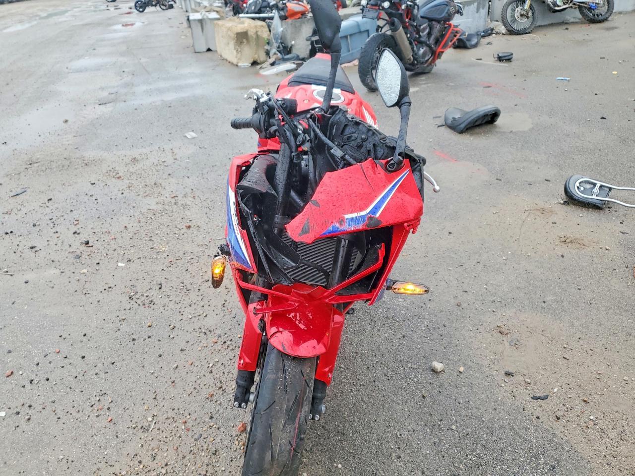 2026 Honda Cbr650 R - Фото 2