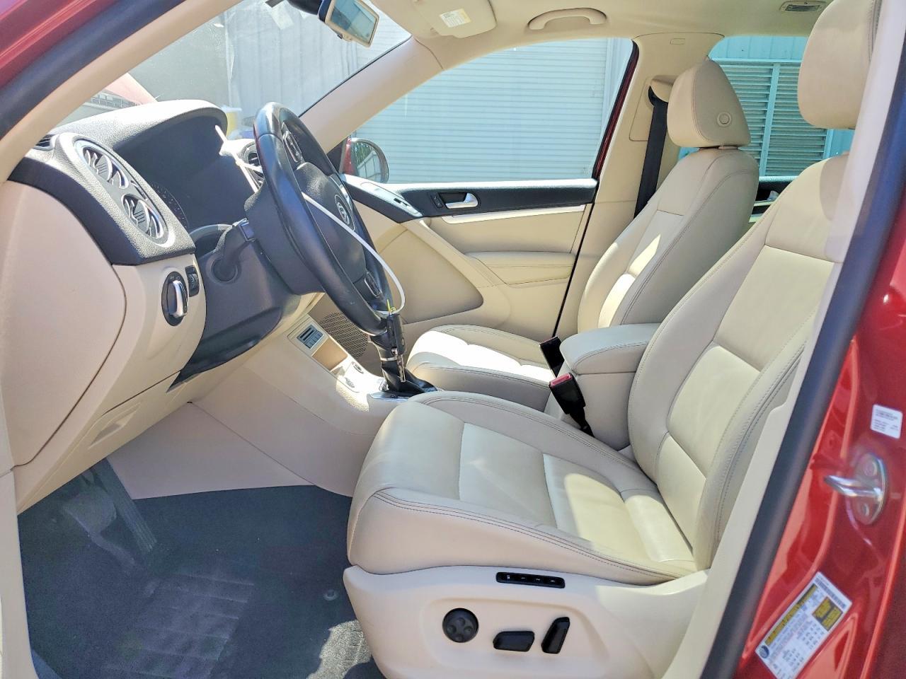 2013 Volkswagen Tiguan S - Фото 7