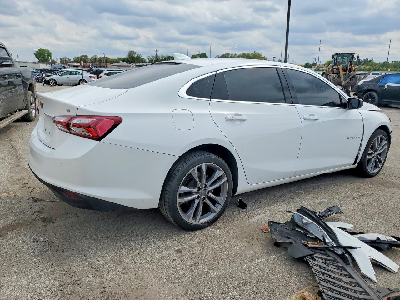 2024 Chevrolet Malibu Premier - Image 3