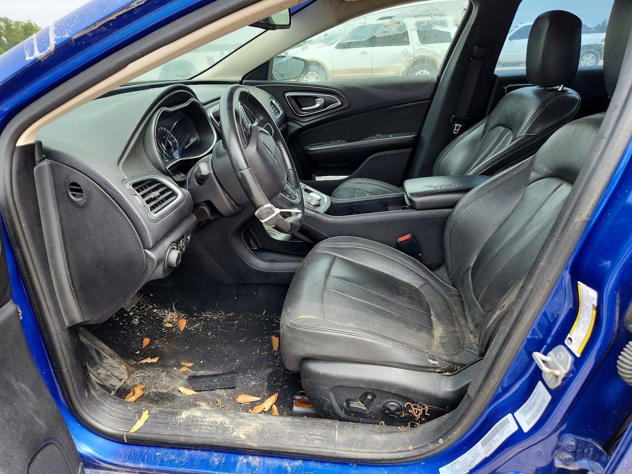 2016 Chrysler 200 Limited - Фото 7