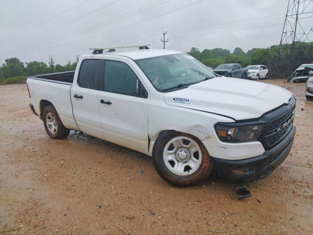 2023 Ram 1500 Tradesman - Image 4