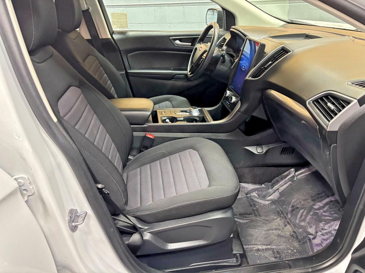 2024 Ford Edge Se - Image 5
