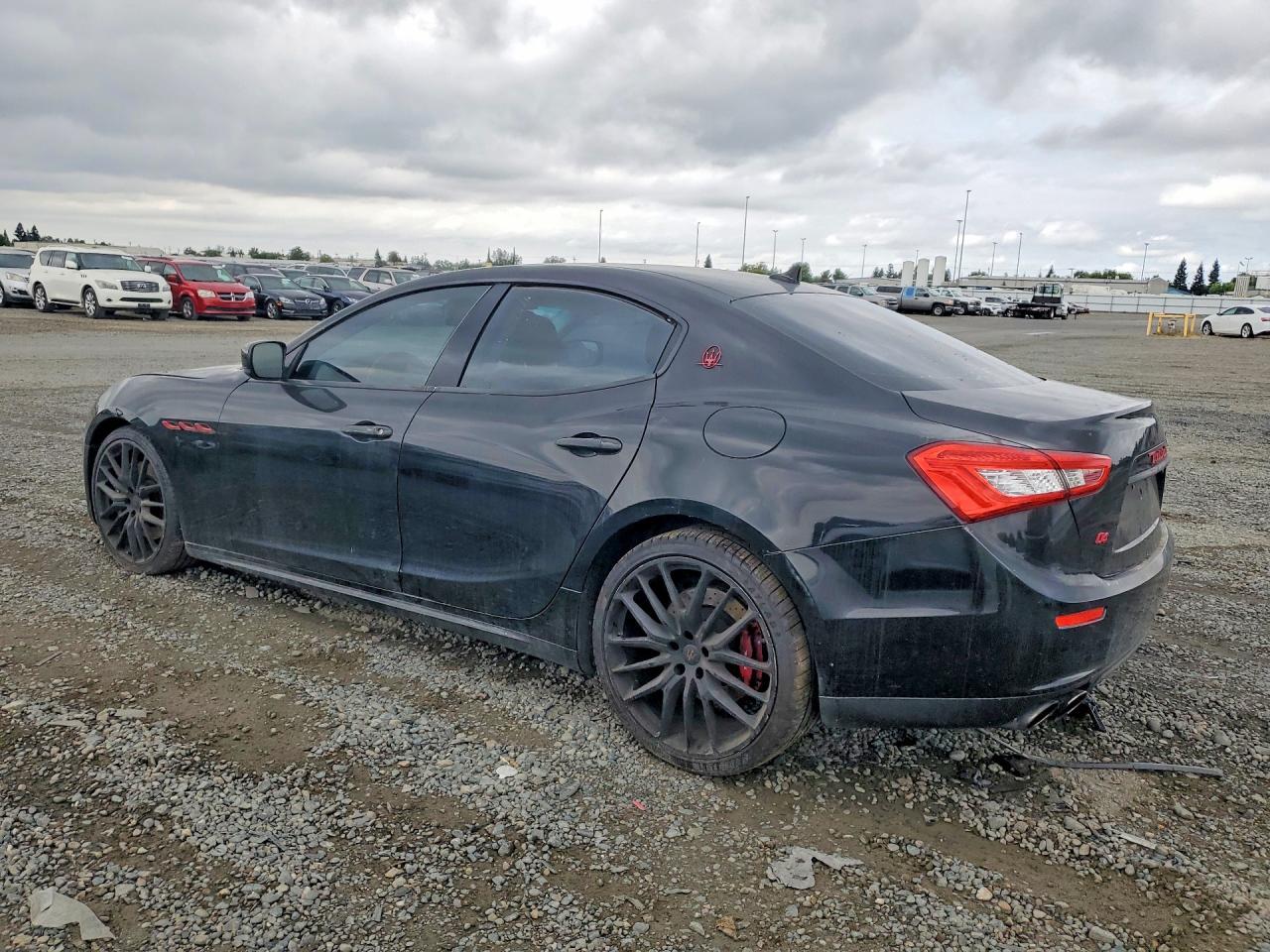 2015 Maserati Ghibli S - Фото 2