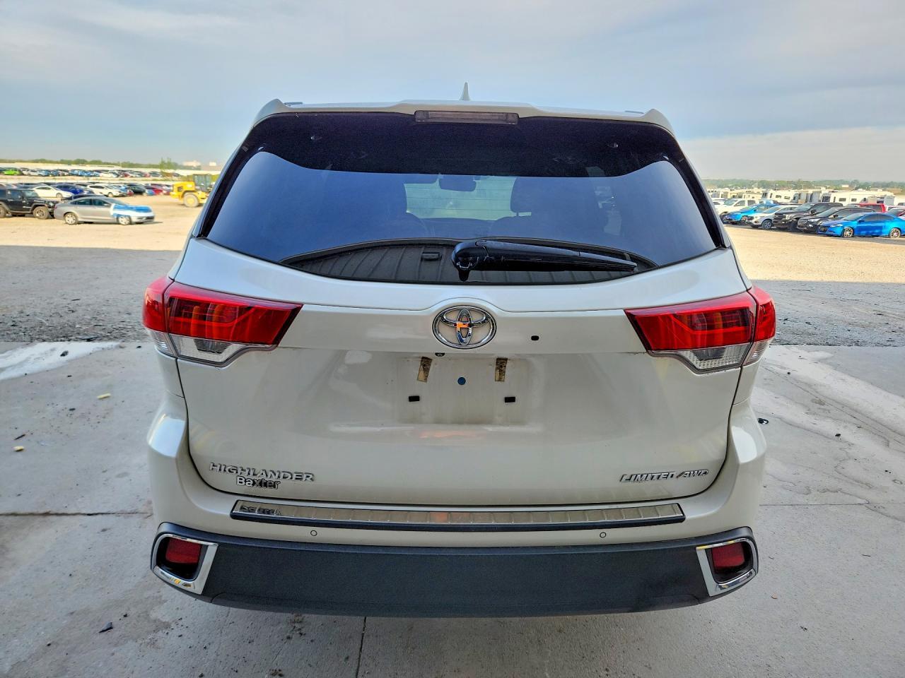 2018 Toyota Highlander Limited Platinum - Фото 6