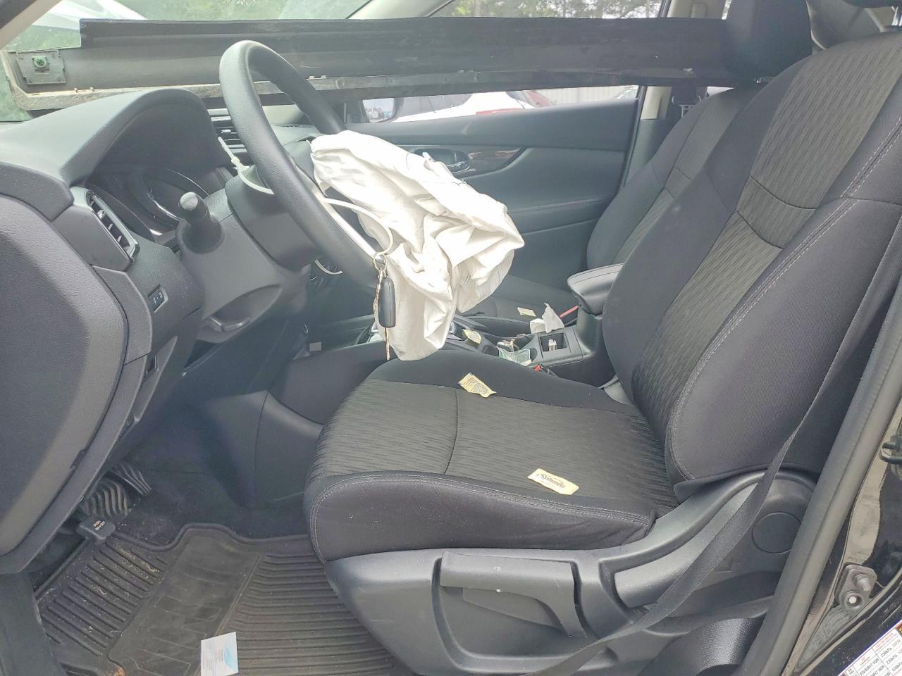 2018 Nissan Rogue S - Image 7