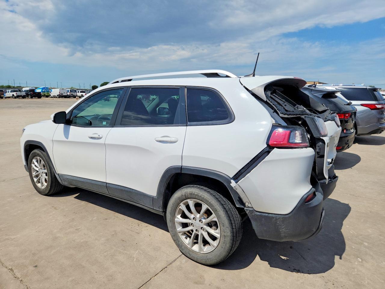 2020 Jeep Cherokee Latitude - Фото 2