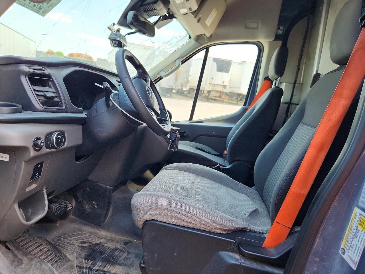 2021 Ford Transit T- - Delivery Van - Фото 7