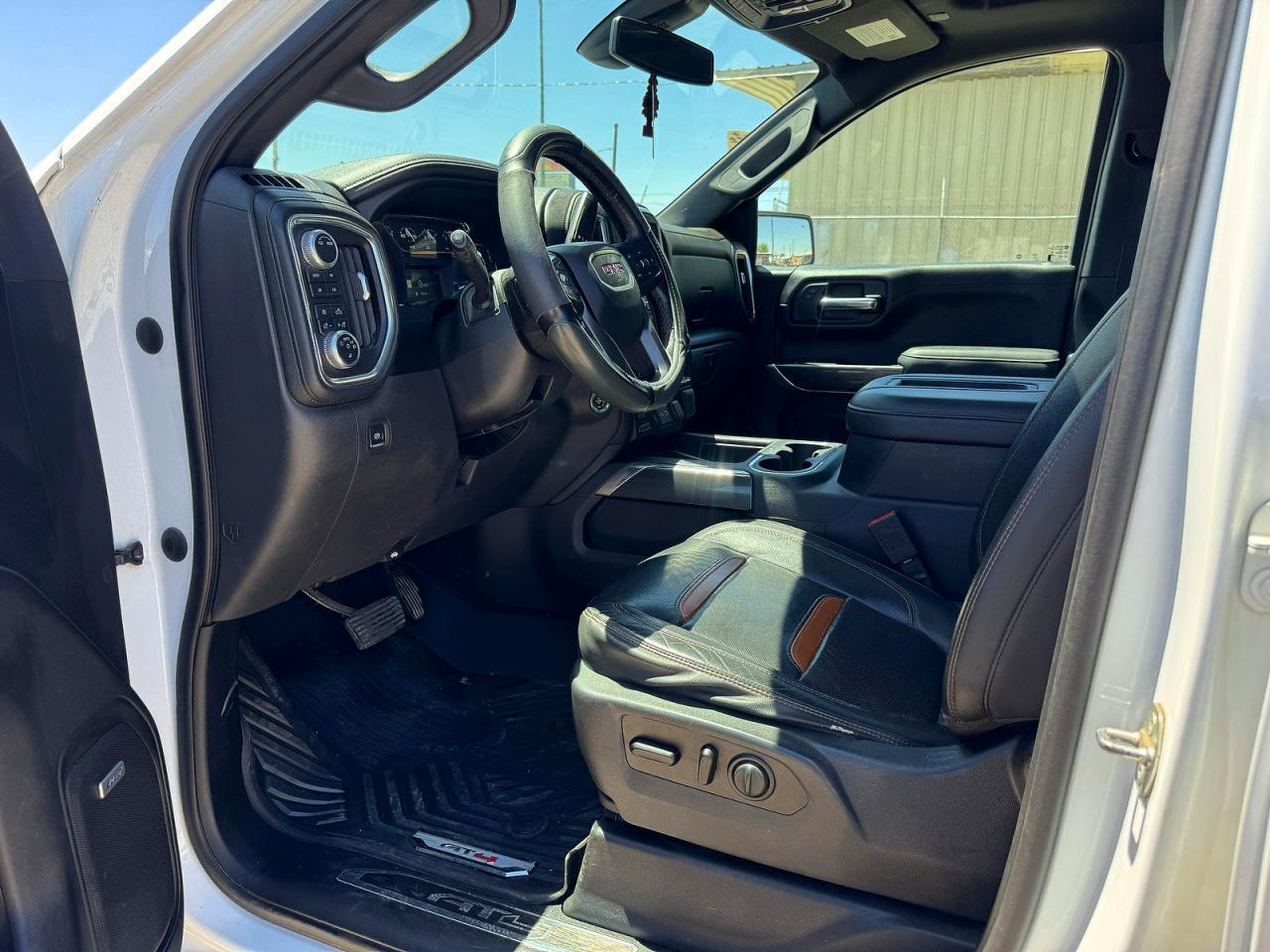 2020 GMC Sierra K1500 At4 - Image 5