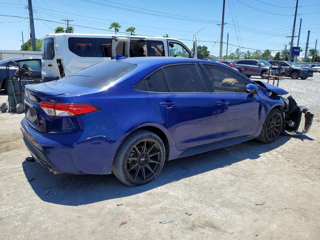 2021 Toyota Corolla Se - Фото 3