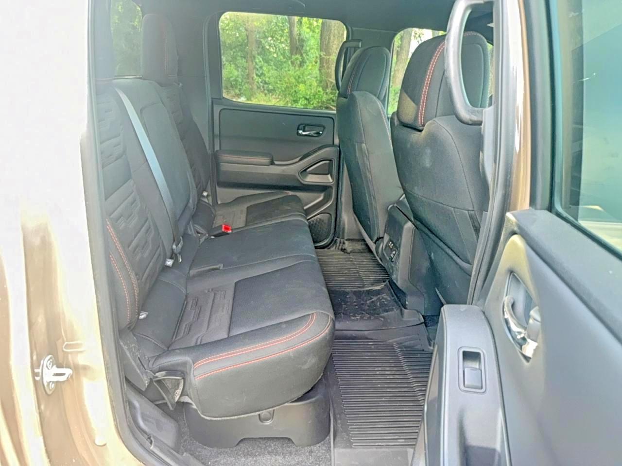 2024 Nissan Frontier Pro-X - Фото 6