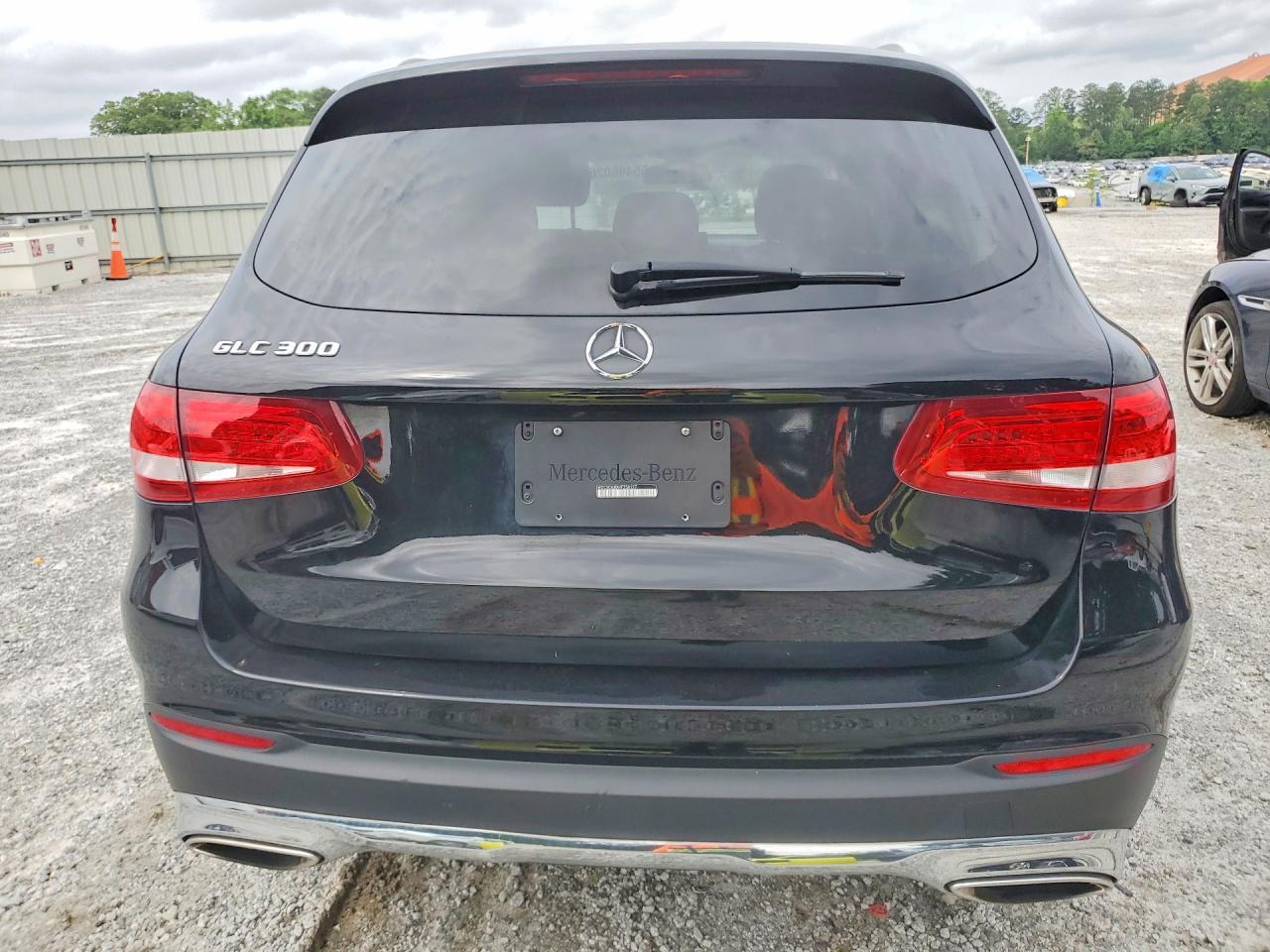 2017 Mercedes-Benz Glc 300 - Фото 6