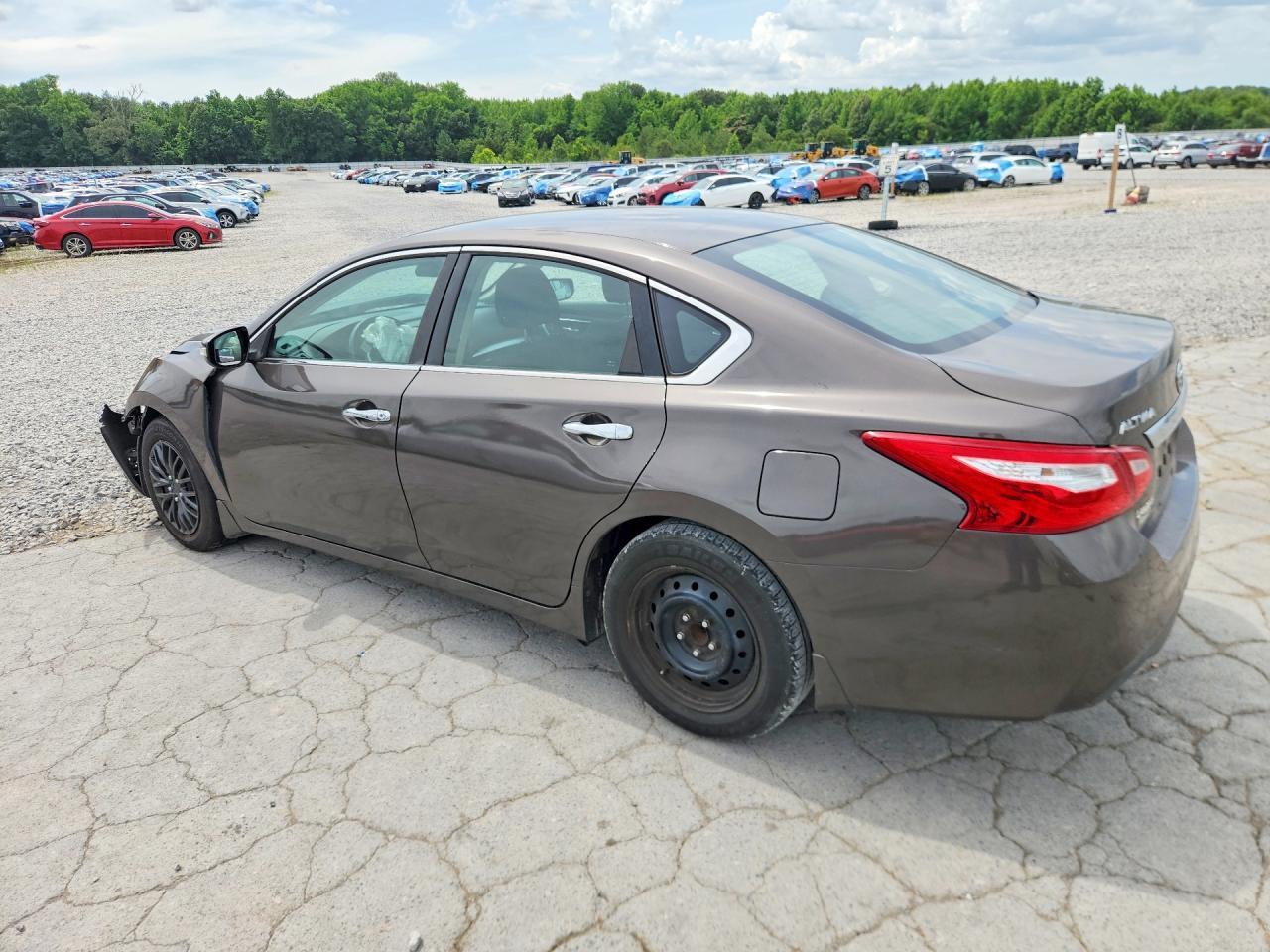 2017 Nissan Altima 2.5 S - Image 2