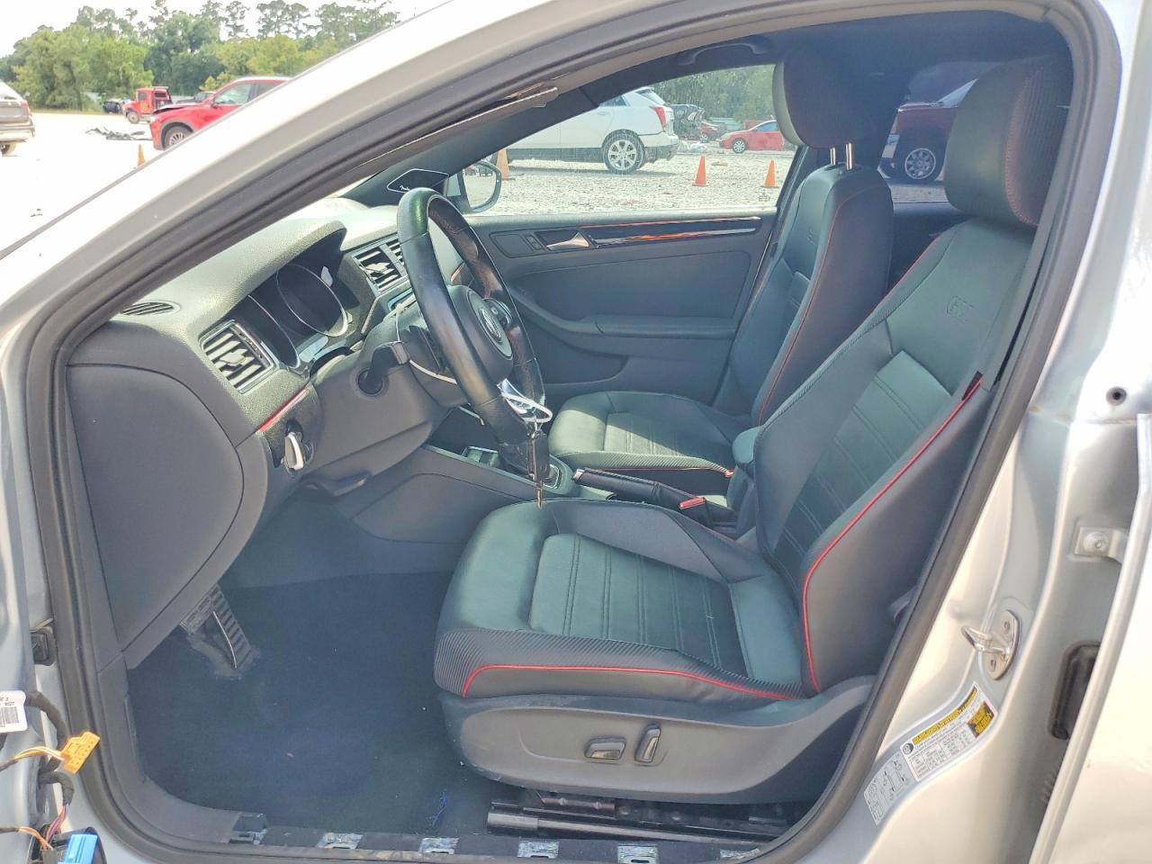 2015 Volkswagen Jetta Gli - Image 7