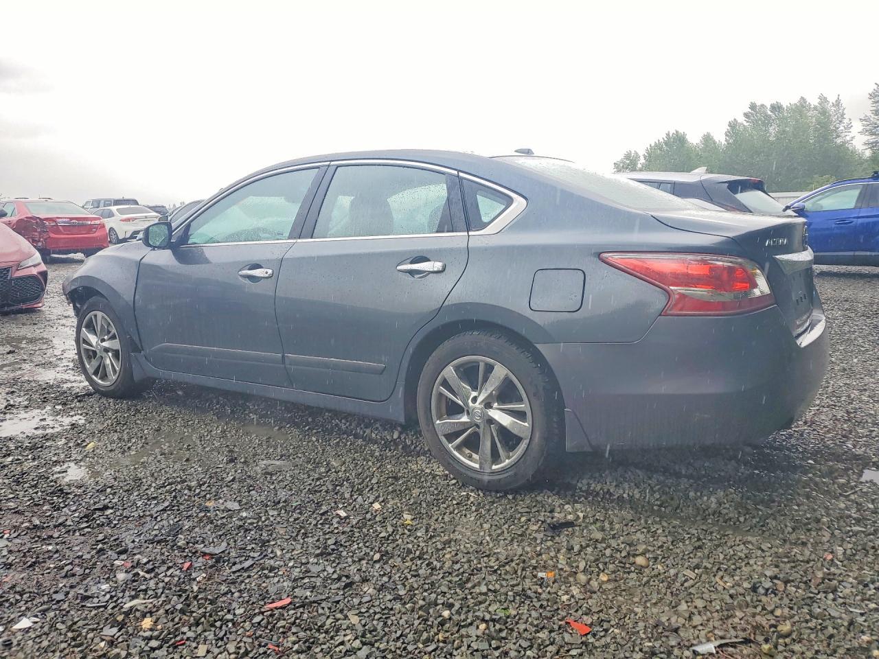 2013 Nissan Altima 2.5 - Image 2