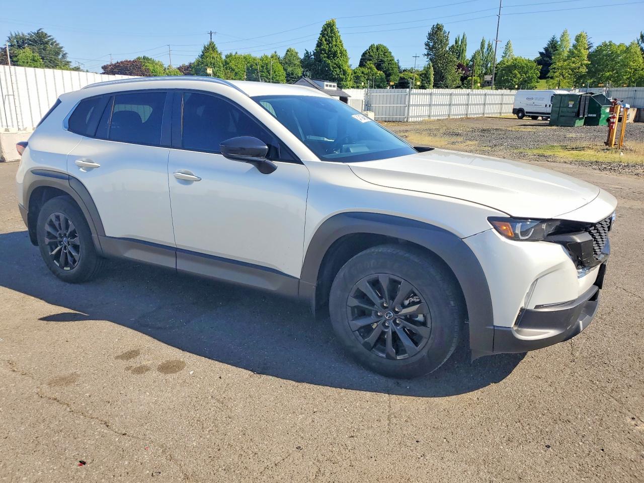 2024 Mazda Cx-50 Select - Image 4