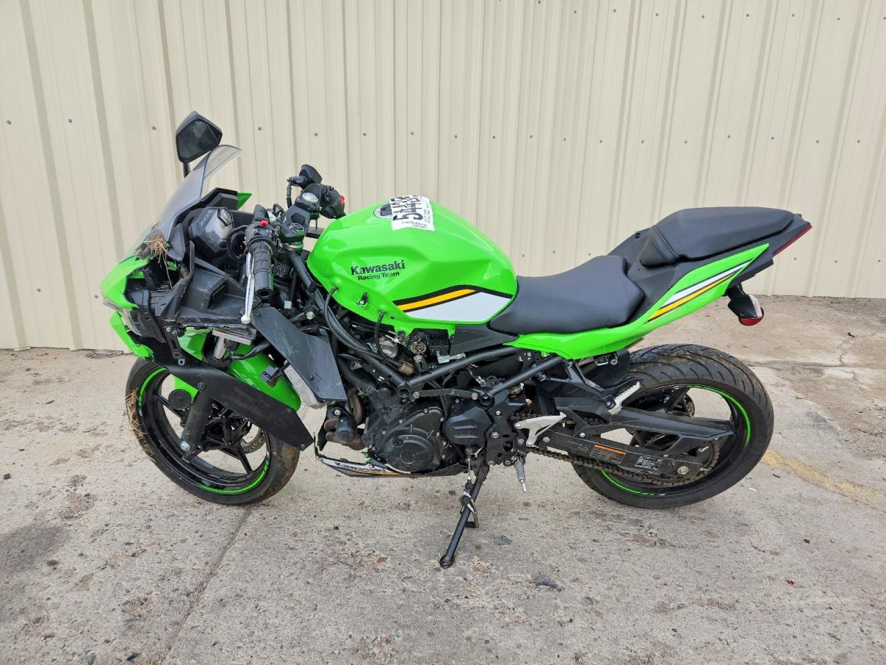 2025 Kawasaki Ex500 H - Фото 3