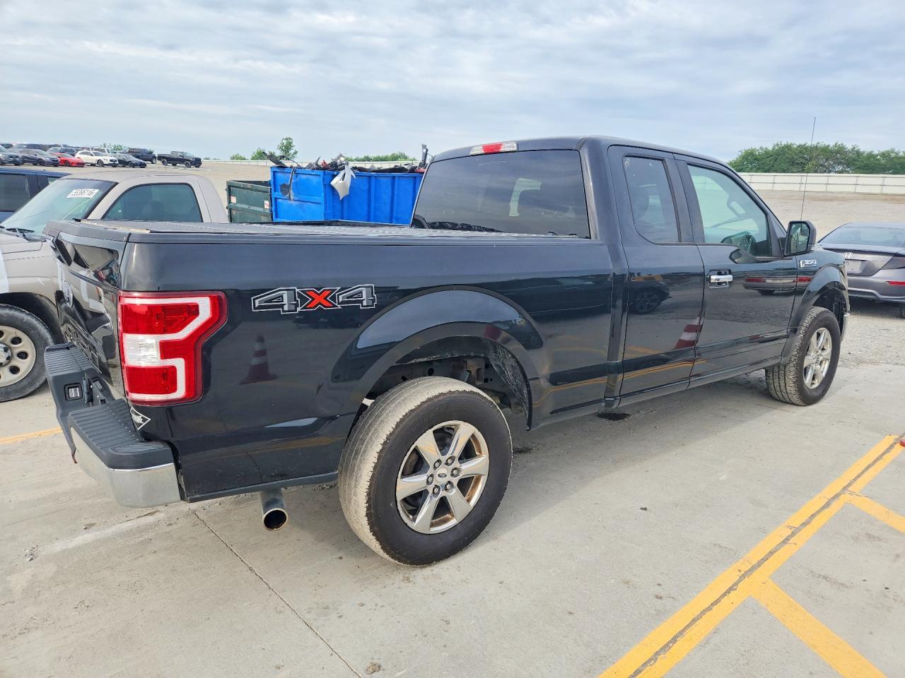 2018 Ford F150 Super Cab - Фото 3