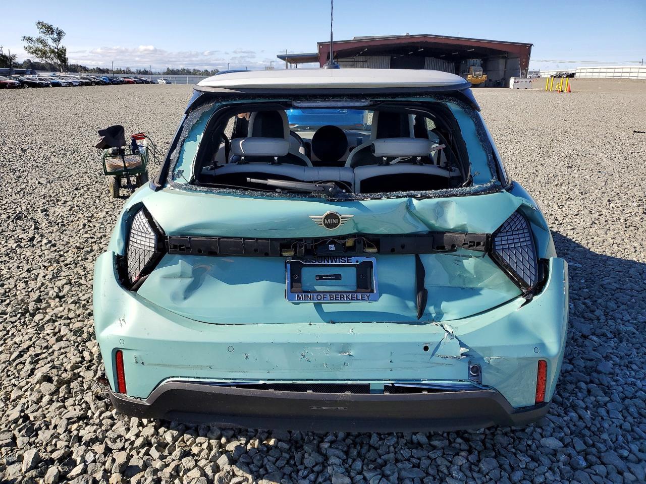 2025 Mini Cooper S - Image 6