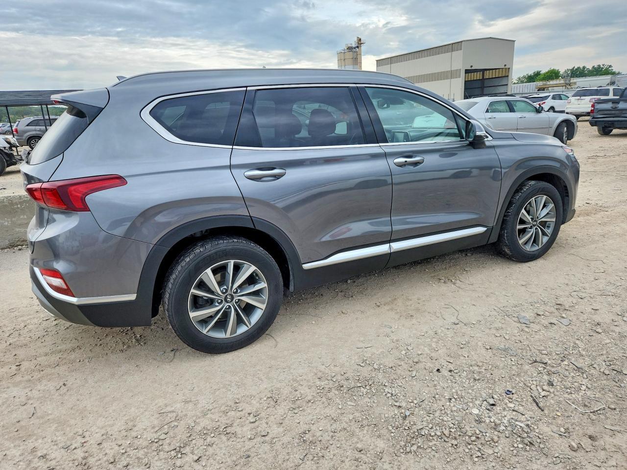 2019 Hyundai Santa Fe Limited 2.4L - Image 3