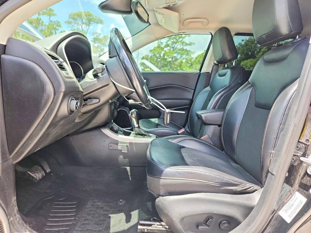 2017 Jeep Compass Latitude - Фото 7
