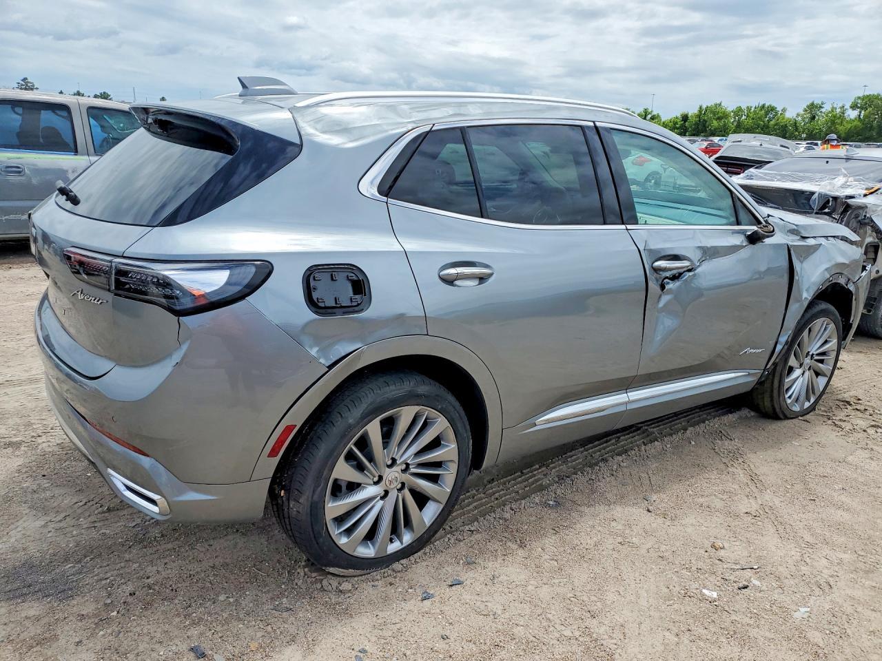 2025 Buick Envision Avenir - Фото 3