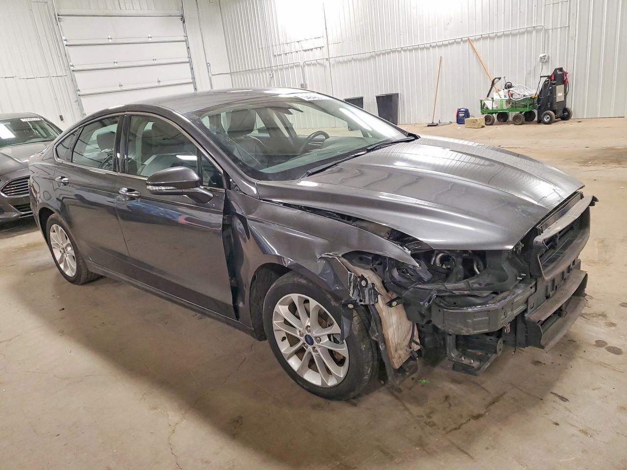 2019 Ford Fusion Titanium - Фото 4