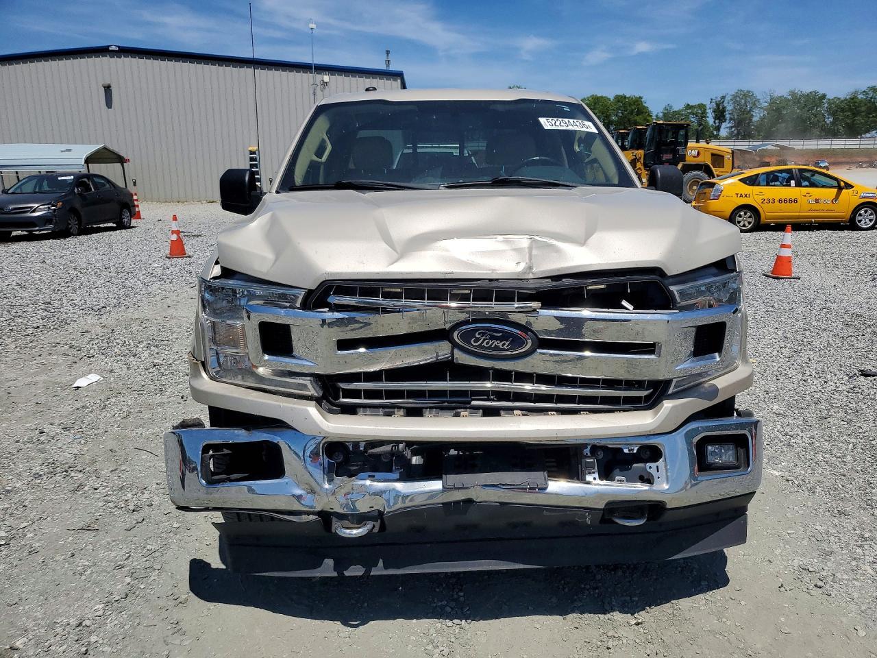 2018 Ford 150 - Фото 5