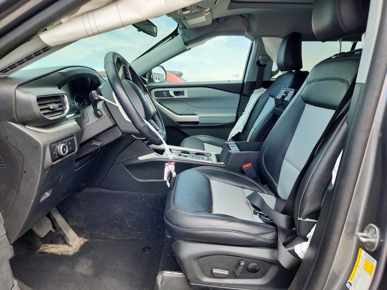 2023 Ford Explorer Xlt - Image 7