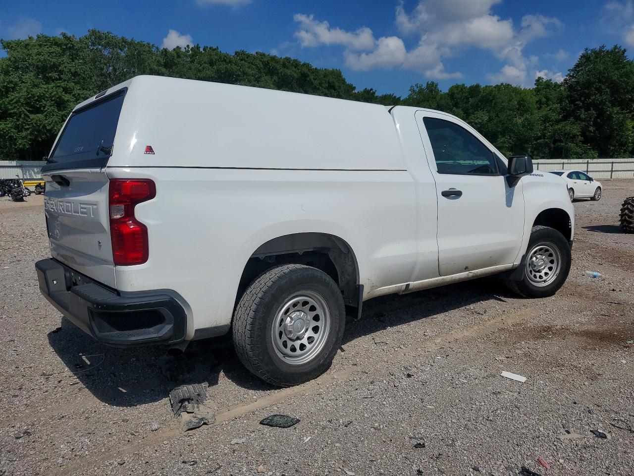 2023 Chevrolet Silverado C1500 - Фото 3