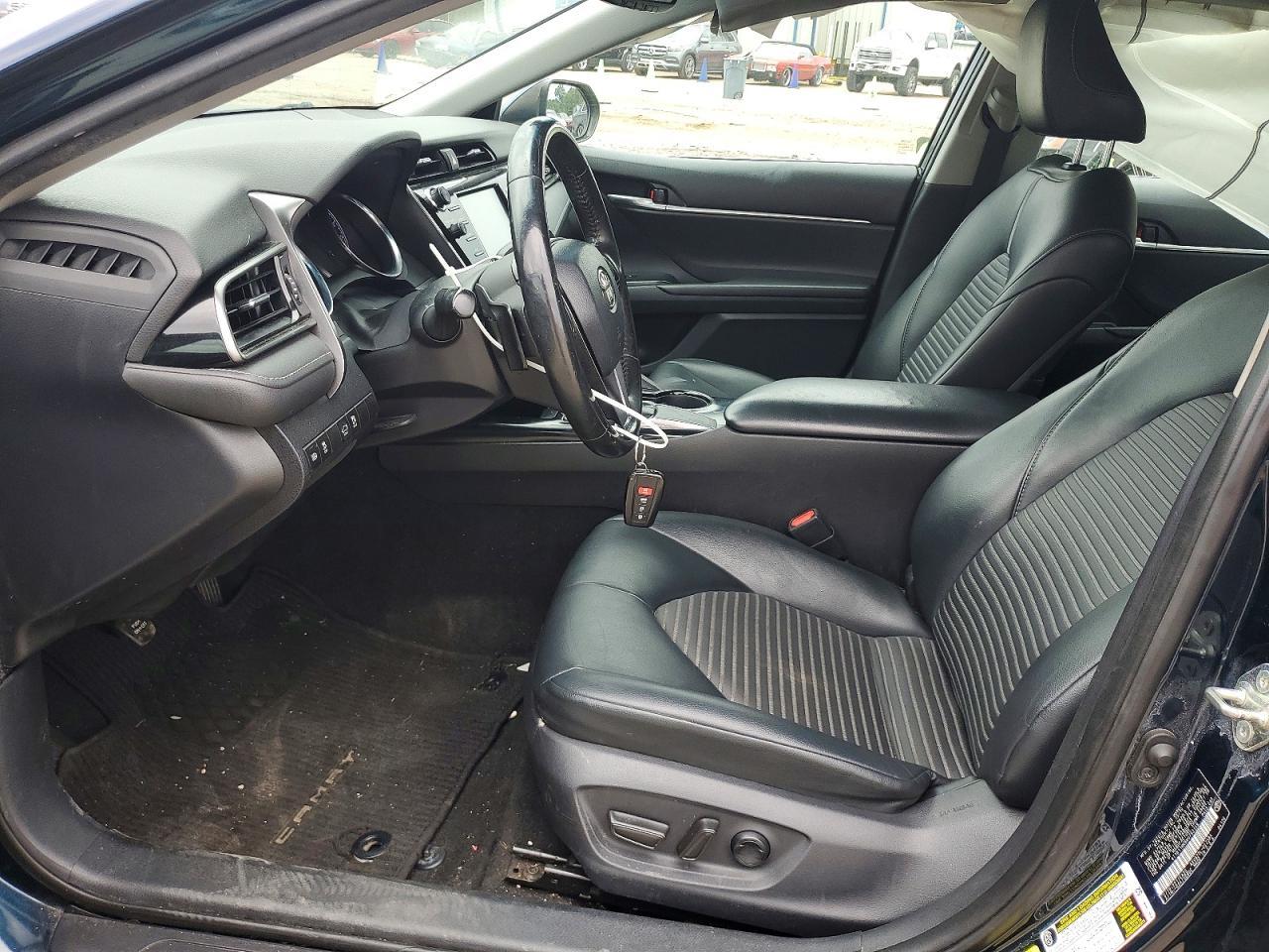 2019 Toyota Camry Se - Фото 7