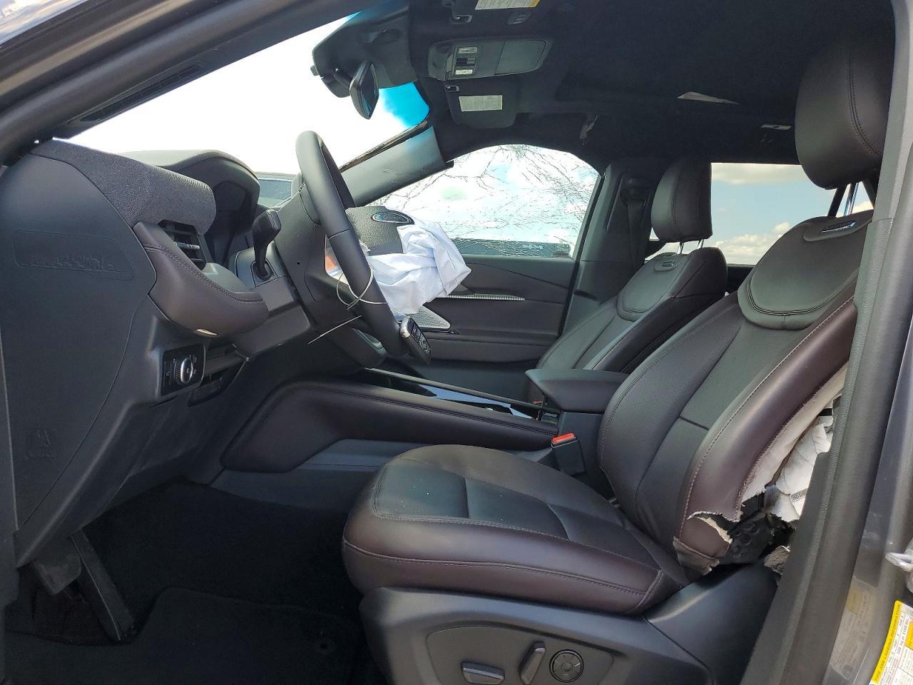 2025 Ford Explorer Platinum - Фото 7