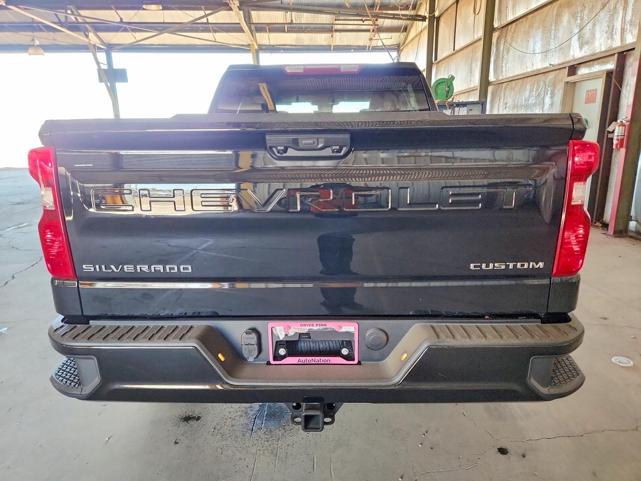 2026 Chevrolet Silverado C1500 Custom - Фото 6