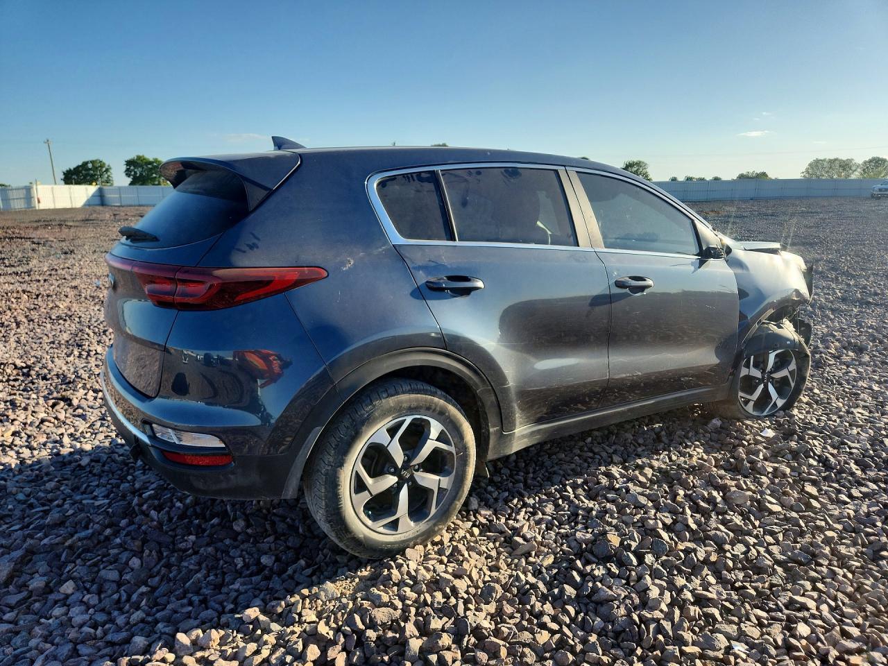 2020 Kia Sportage Lx - Фото 3