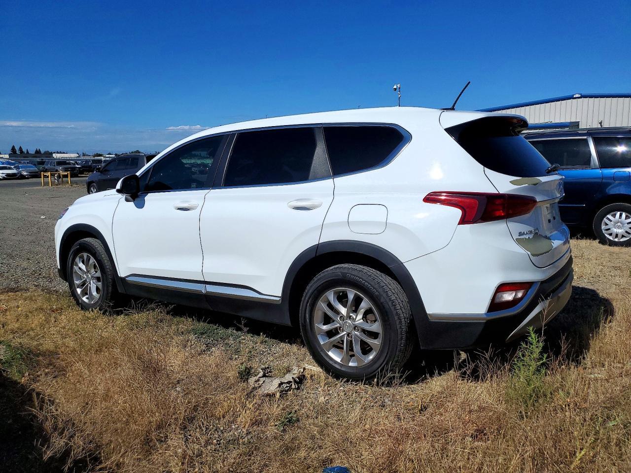 2019 Hyundai Santa Fe Se - Фото 2