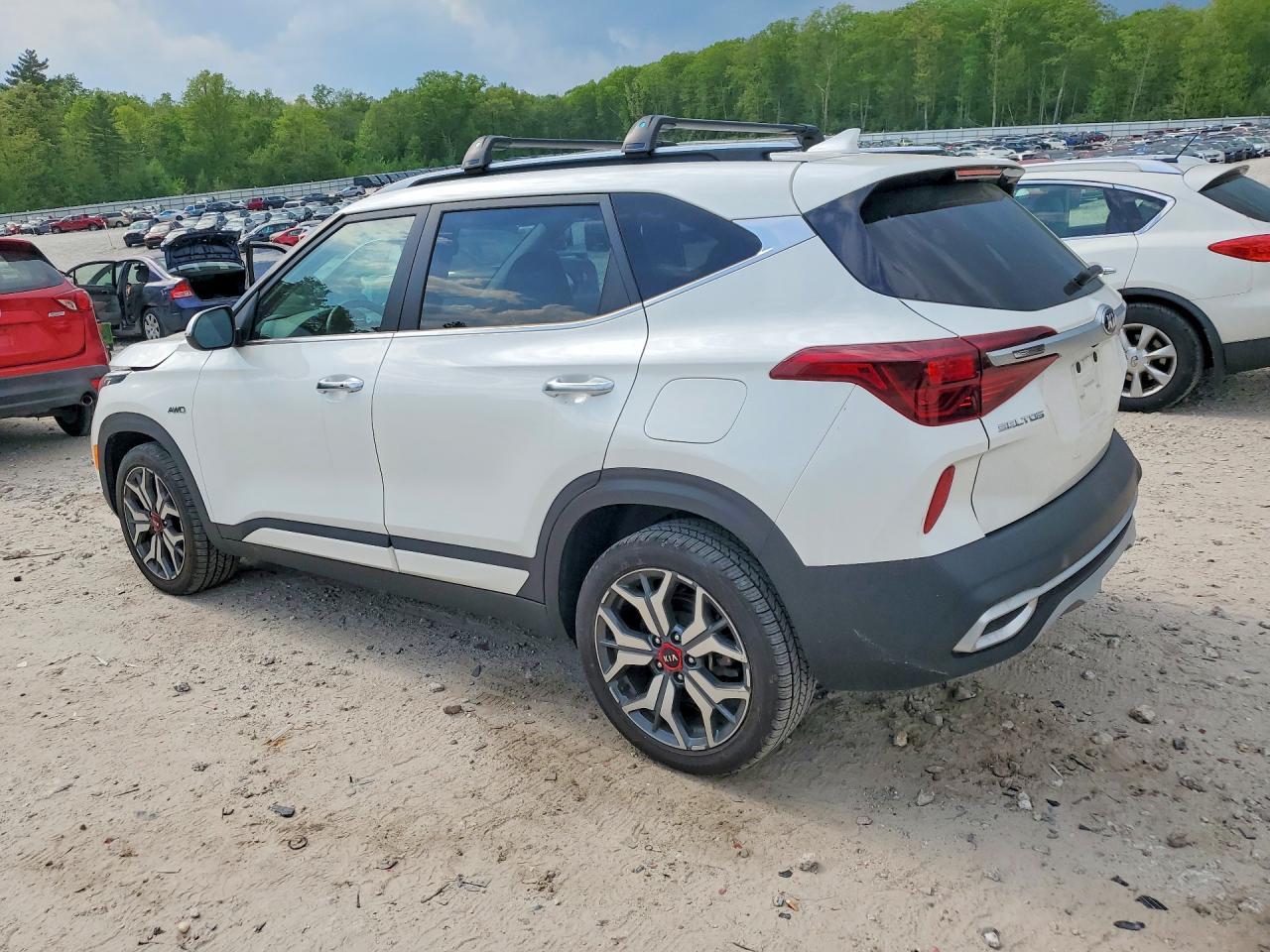 2021 Kia Seltos Sx - Image 2