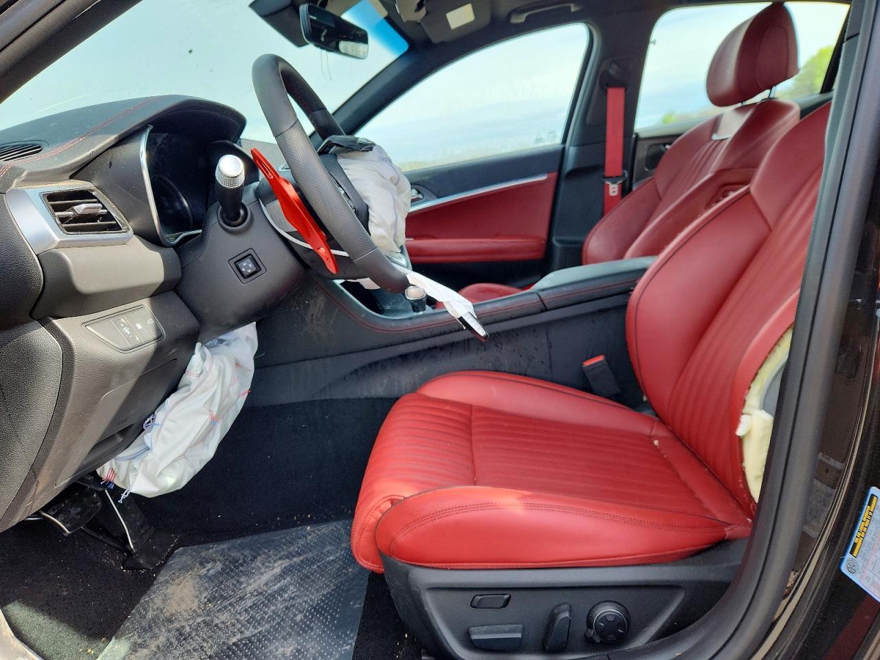 2026 Genesis G70 Sport Prestige - Фото 7