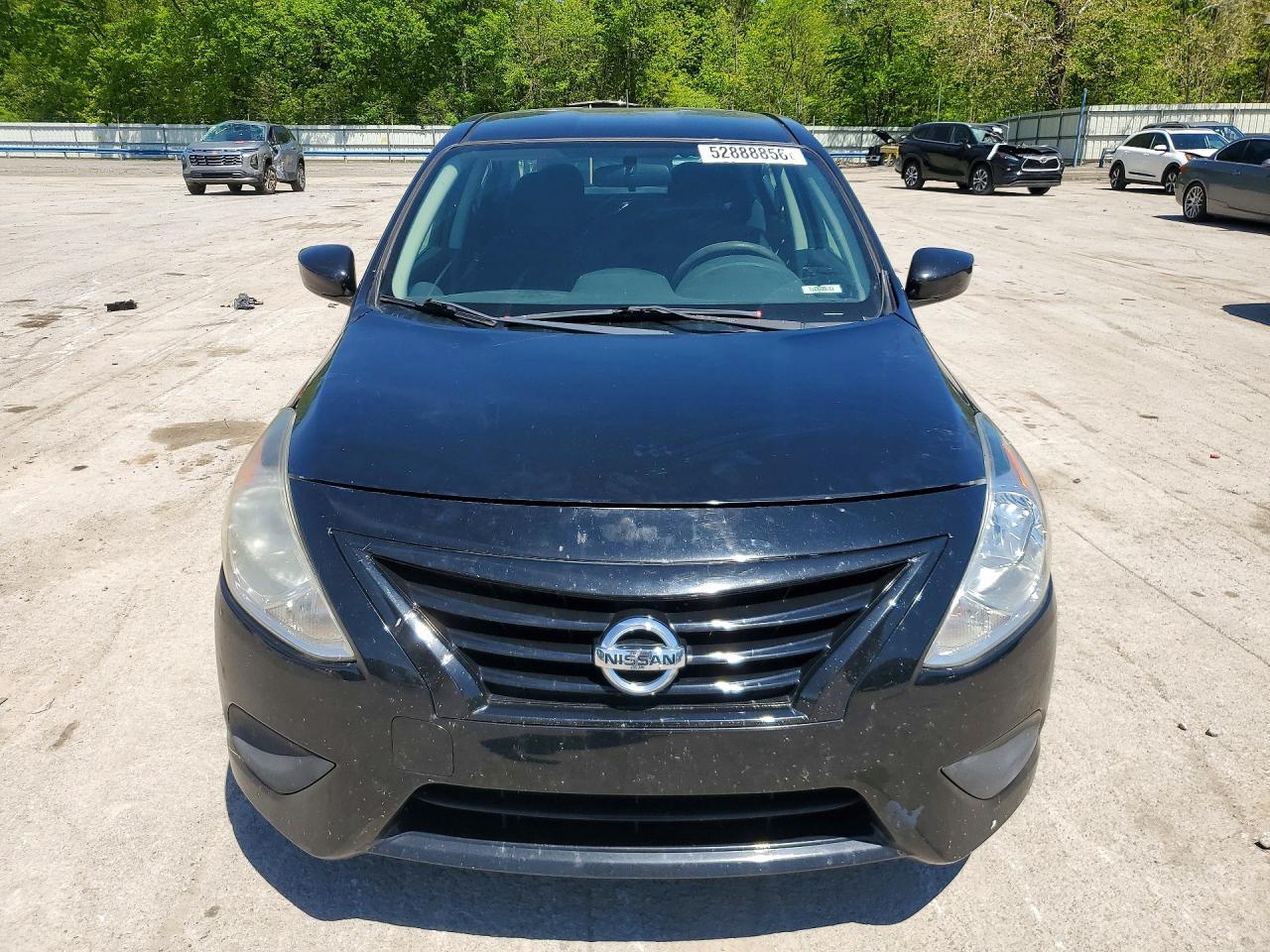 2019 Nissan Versa Sv - Image 5