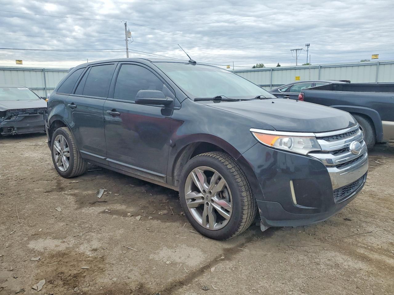 2013 Ford Edge - Image 4