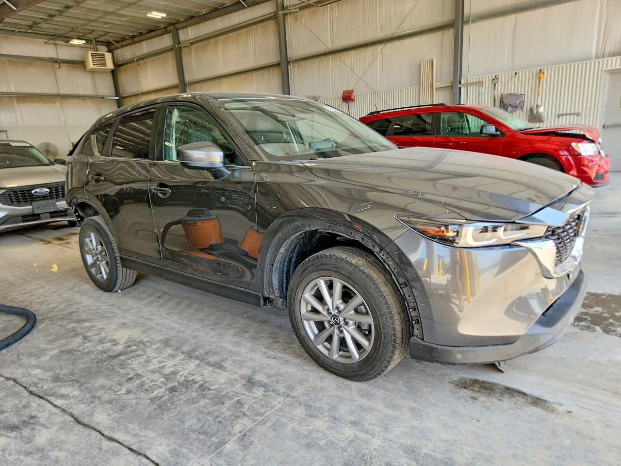 2023 Mazda Cx-5 Preferred - Image 4